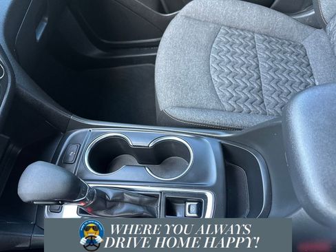 Used 2024 Chevrolet Equinox LT w/ Driver Convenience Package image 15