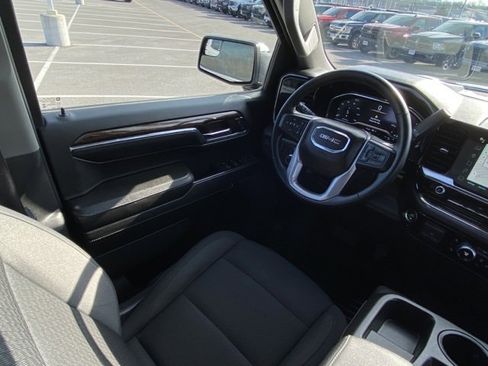 Used 2024 GMC Sierra 1500 SLE w/ Preferred Package image 26