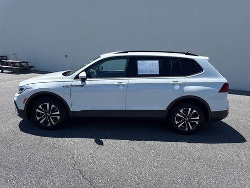 Used 2023 Volkswagen Tiguan S w/ Driver Assistance Package FWD image 4