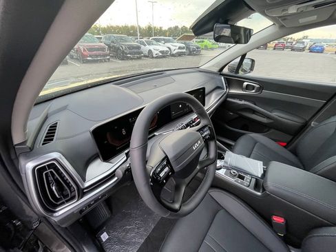 New 2026 Kia Sorento EX w/ EX Premium Package AWD/4WD image 9
