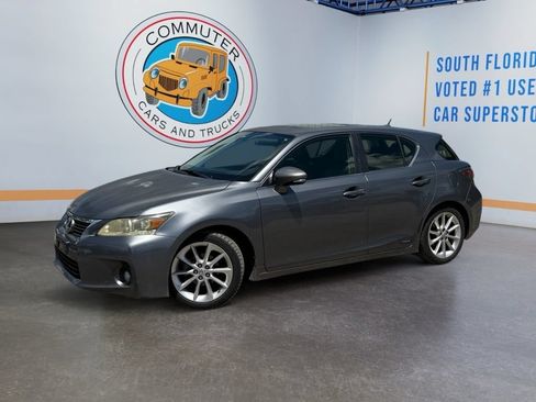 Used 2012 Lexus CT 200h Premium FWD image 2
