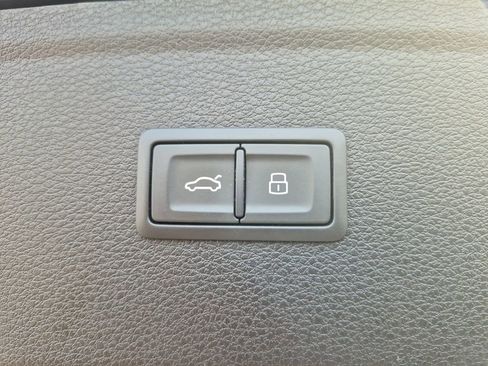 Used 2023 Audi Q5 2.0T Premium Plus image 16