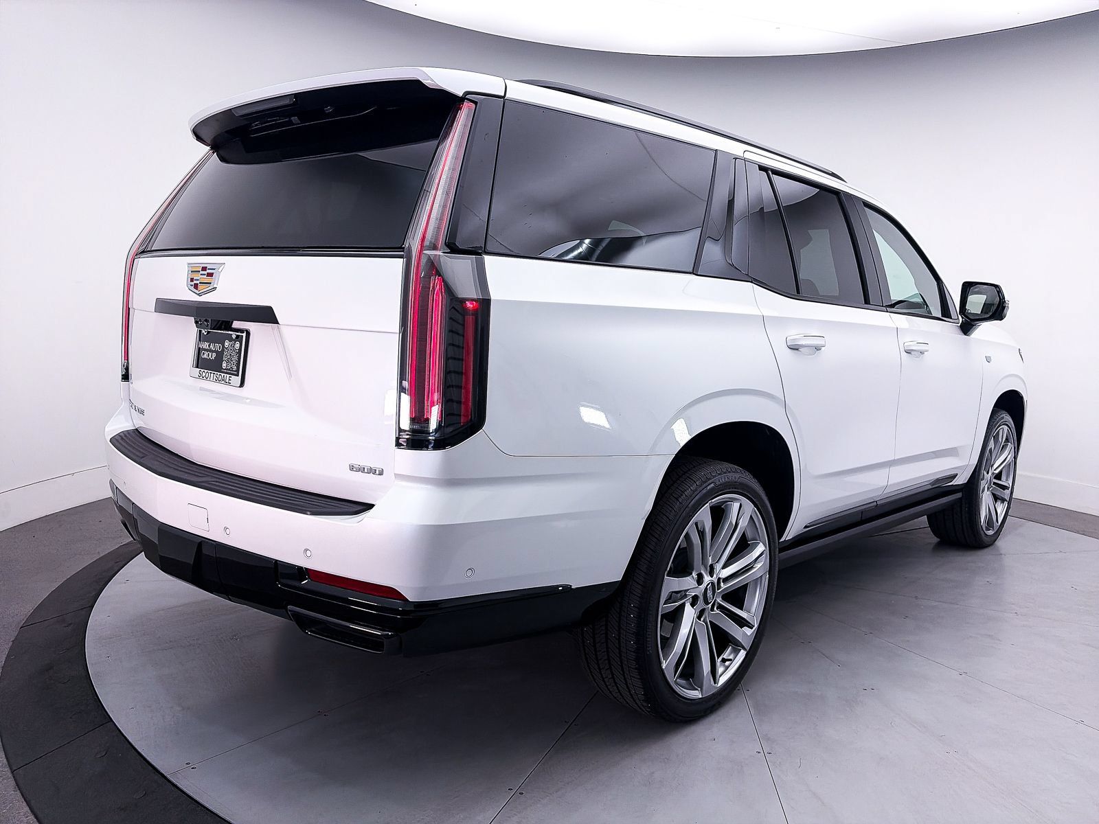 Used 2025 Cadillac Escalade Sport Platinum AWD/4WD image 20