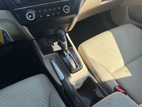 Used 2014 Honda Civic LX image 30