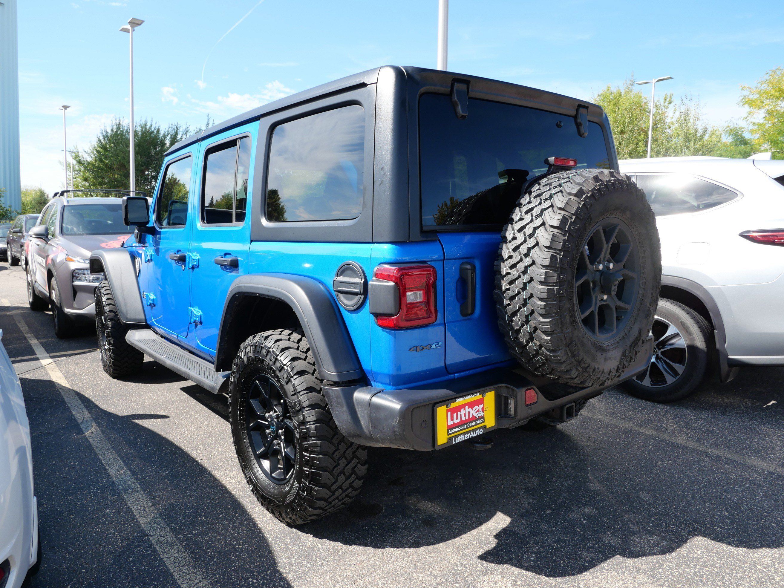 Used 2025 Jeep Wrangler Unlimited Sport S 4xe AWD/4WD image 5