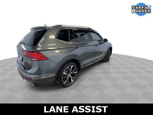 Used 2024 Volkswagen Tiguan SEL R-Line image 8