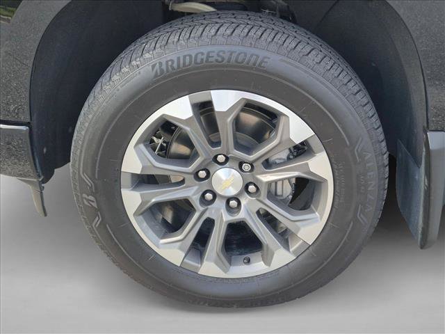 Used 2022 Chevrolet Silverado 1500 High Country w/ Z71 Off-Road Package AWD/4WD image 21