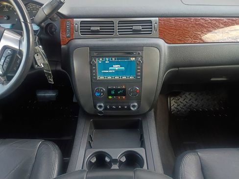 Used 2007 GMC Sierra 1500 SLT w/ SLE/SLT Trailering Package image 3