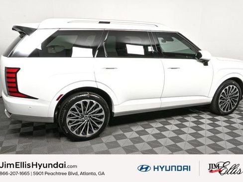 Certified 2026 Hyundai Palisade Calligraphy image 2