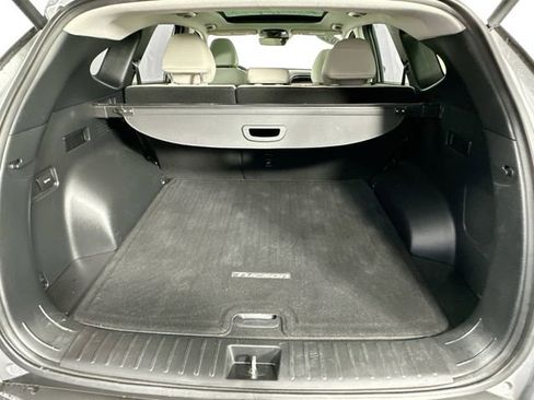 Used 2022 Hyundai Tucson Limited AWD/4WD image 34