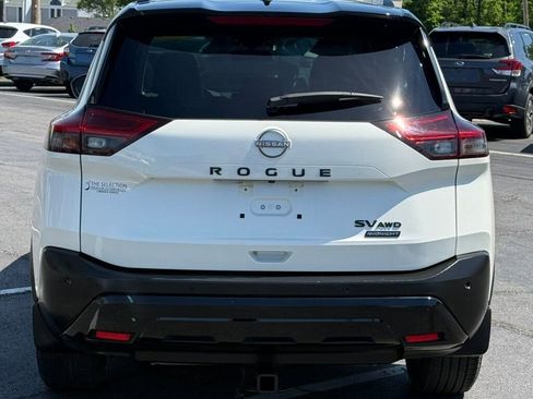 Used 2023 Nissan Rogue SV w/ SV Premium B Package AWD/4WD image 14