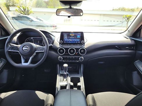 Certified 2024 Nissan Sentra SV image 15