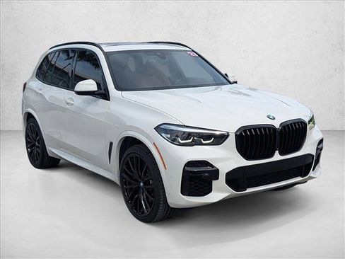 Certified 2023 BMW X5 xDrive40i w/ M Sport Package image 3