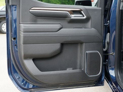 Used 2022 Chevrolet Silverado 1500 LT image 19