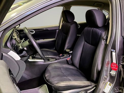 Used 2018 Nissan Sentra SV image 21