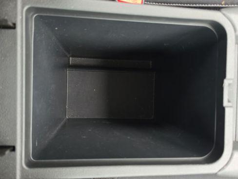 Used 2025 Nissan Sentra SV FWD image 11