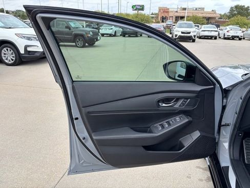 Certified 2025 Honda Accord Sport image 10