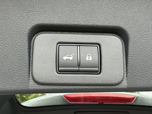 New 2026 Nissan Rogue Platinum AWD/4WD image 40