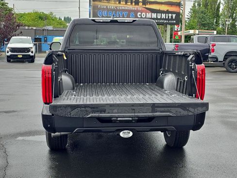 New 2024 Toyota Tundra SR5 image 9