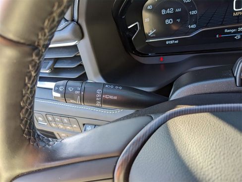 Used 2024 GMC Yukon Denali Ultimate image 32