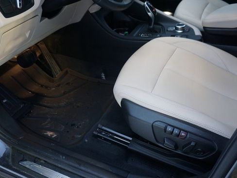 Used 2022 BMW X1 xDrive28i image 25