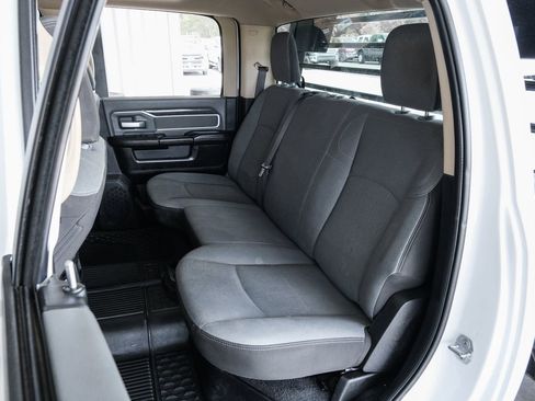 Used 2019 RAM 3500 Big Horn AWD/4WD image 38