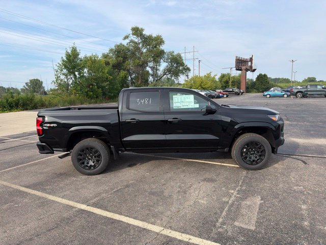 New 2026 Chevrolet Colorado W/T w/ WT Custom Package AWD/4WD image 4