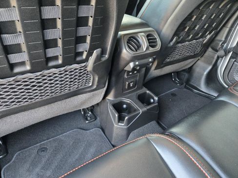 Used 2021 Jeep Gladiator Mojave AWD/4WD image 42