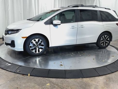 New 2026 Honda Odyssey EX-L image 5