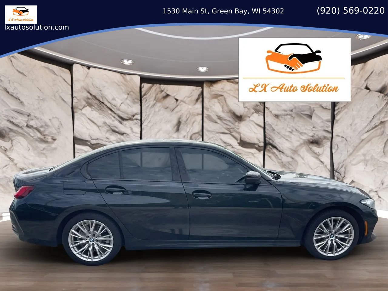 Used 2023 BMW 330i xDrive Sedan w/ Driving Assistance Package AWD/4WD image 4