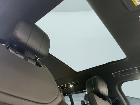 New 2026 Land Rover Range Rover SE AWD/4WD image 22