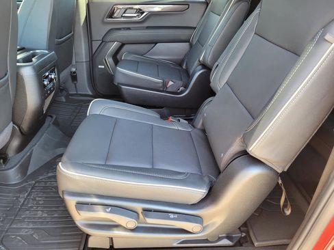 New 2026 GMC Yukon XL Elevation w/ Elevation Premium Package image 12