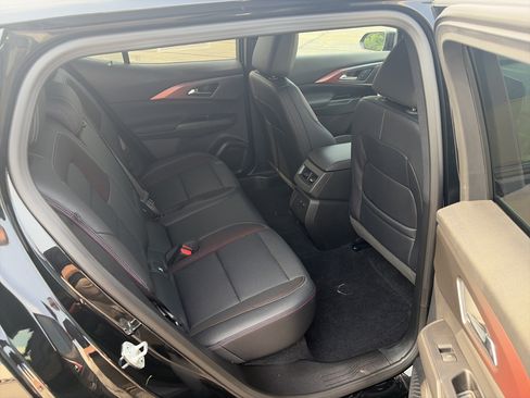 Used 2026 Chevrolet Equinox EV RS w/ Convenience Package II AWD/4WD image 14