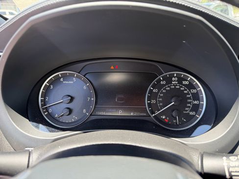 Used 2024 INFINITI QX55 Essential AWD/4WD image 19