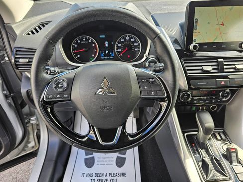 Used 2024 Mitsubishi Eclipse Cross SE image 12