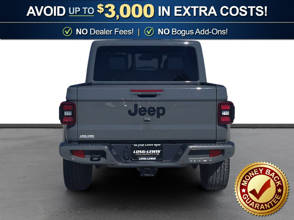 Used 2023 Jeep Gladiator Overland AWD/4WD image 5
