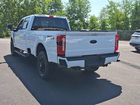 Certified 2025 Ford F250 XLT w/ Black Appearance Package AWD/4WD image 10