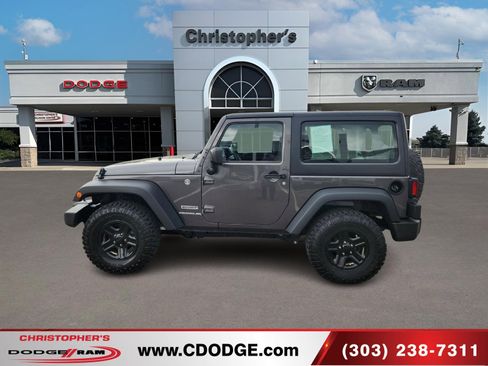 Used 2017 Jeep Wrangler Sport image 6