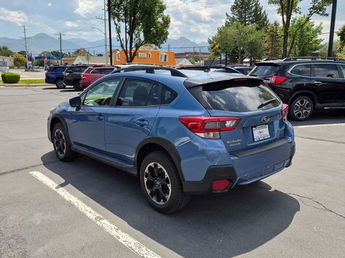 Used 2023 Subaru Crosstrek 2.0i AWD/4WD image 5