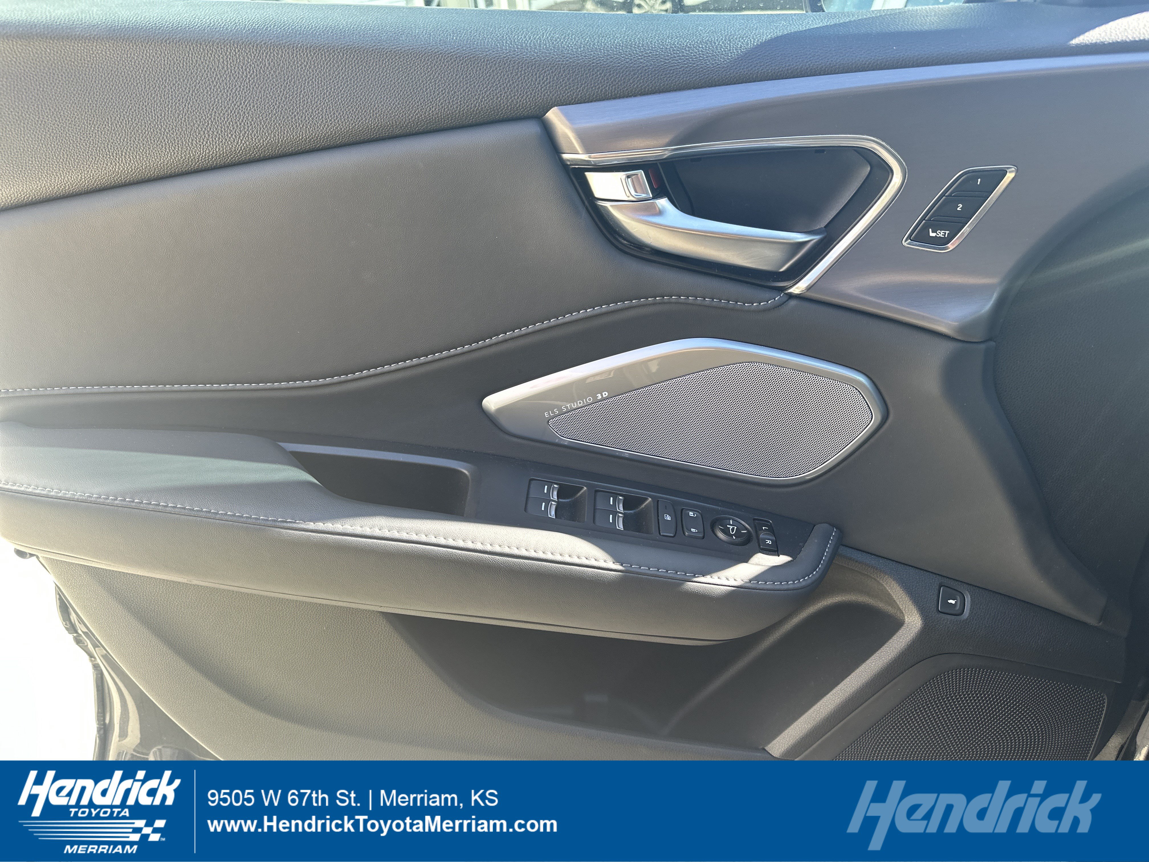 Used 2021 Acura RDX w/ Advance Package AWD/4WD image 1