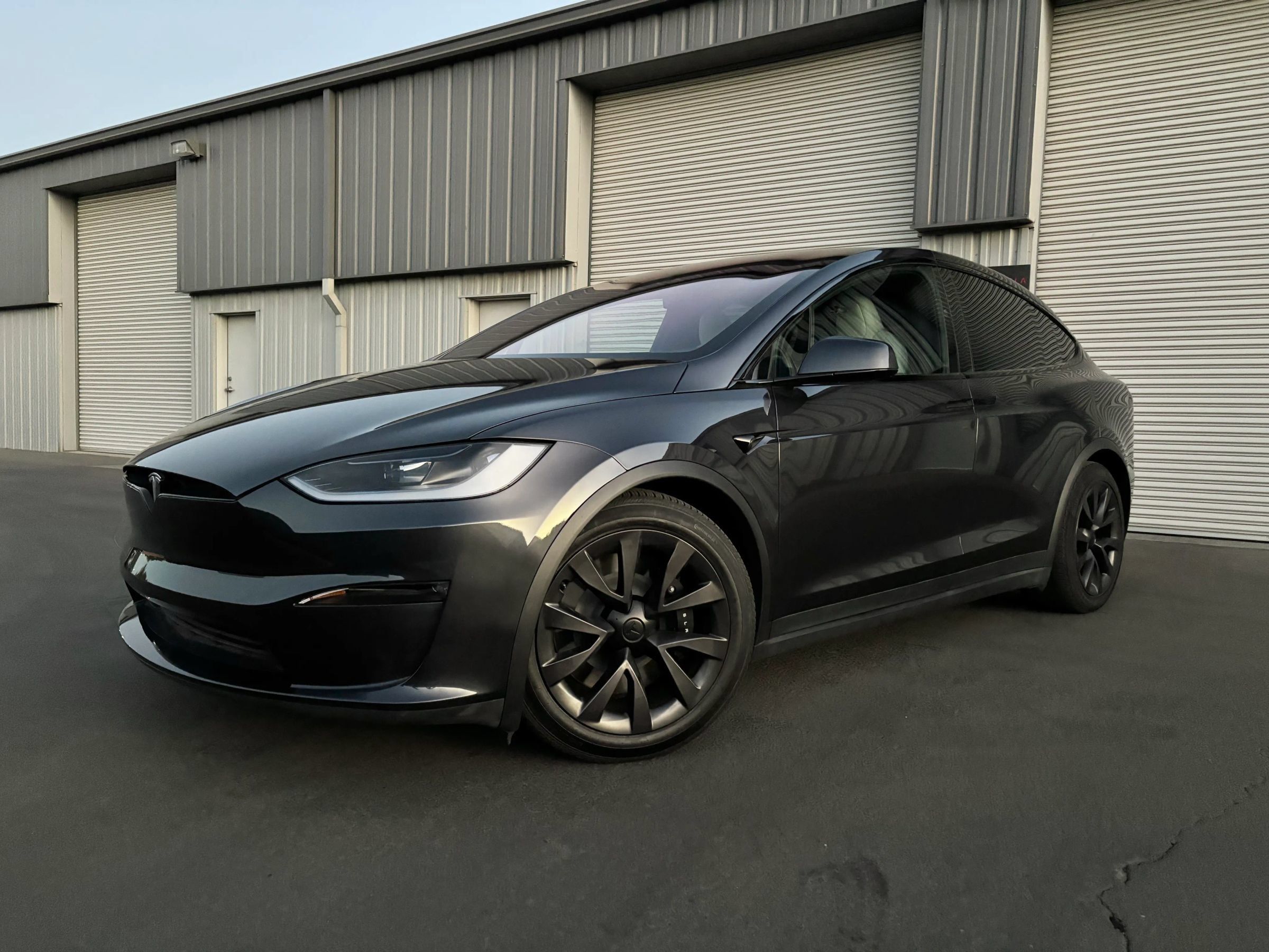 Used 2025 Tesla Model X AWD/4WD image 5