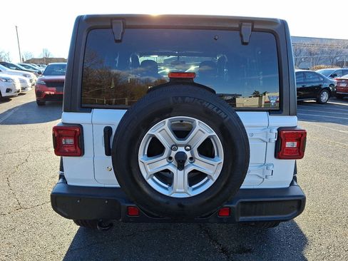 Used 2018 Jeep Wrangler Unlimited Sport S image 5