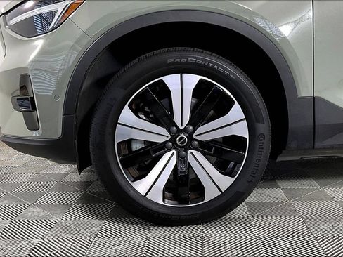 Used 2023 Volvo XC40 Recharge Plus AWD/4WD image 8