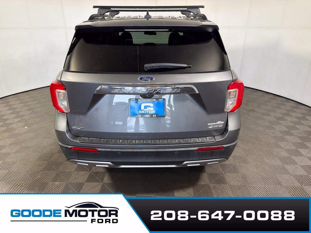 Used 2023 Ford Explorer XLT w/ Equipment Group 202A AWD/4WD image 6
