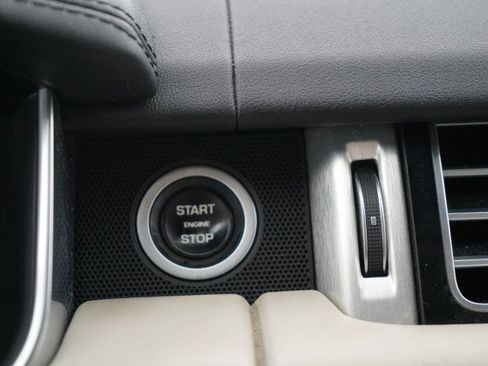 Used 2013 Land Rover Range Rover Supercharged AWD/4WD image 40
