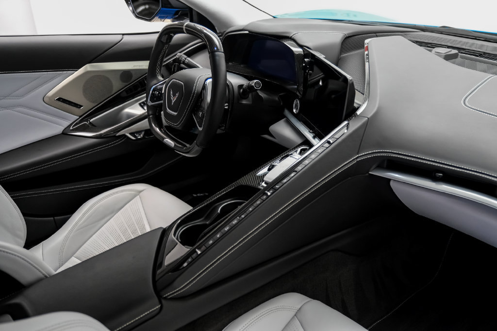 Used 2025 Chevrolet Corvette Z06 RWD image 35