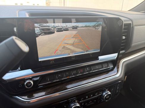 New 2026 GMC Sierra 1500 SLE w/ X31 Off-Road Package image 18