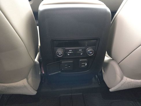 Used 2020 Buick Enclave Premium w/ Surround and Sites Package image 27