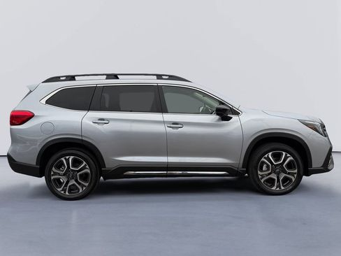 New 2026 Subaru Ascent Limited image 2