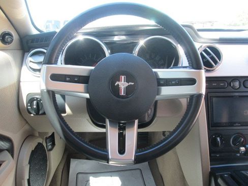 Used 2007 Ford Mustang GT Premium RWD image 15